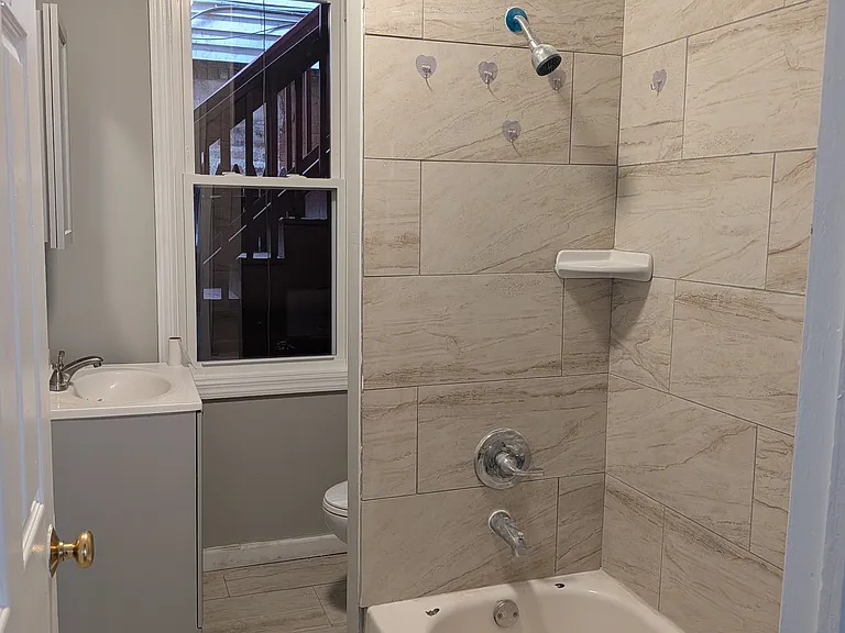 1423 Drexel Ave #B — Photo 8
