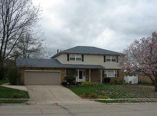 811 Weybridge Dr, Springfield, OH 45503