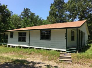 329 George St, Zavalla, TX 75980