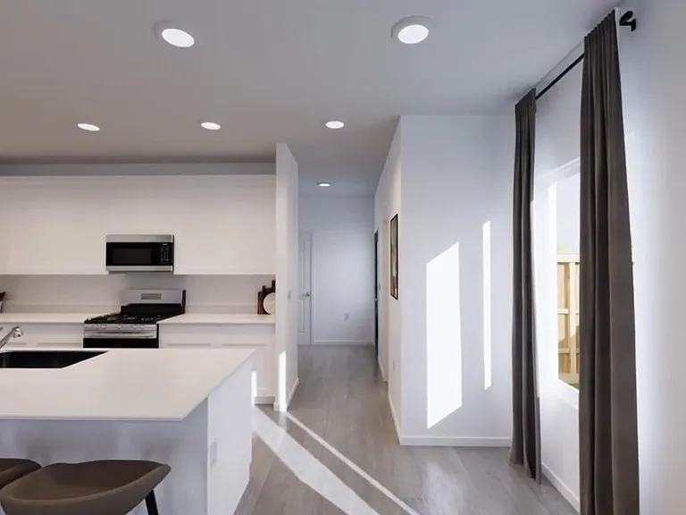 2131 Salinas Dr — Photo 4