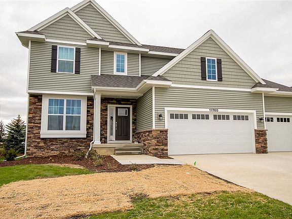 Floor plans and photos shown may include base features along with additional options and upgrades.