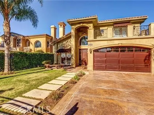 14739 Hesby St, Sherman Oaks, CA 91403
