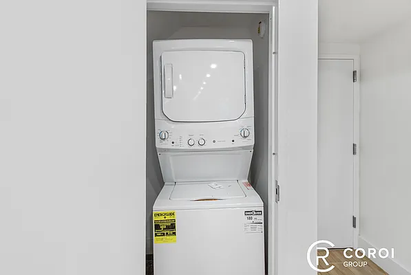 Rented by Coroi Corp | media 19