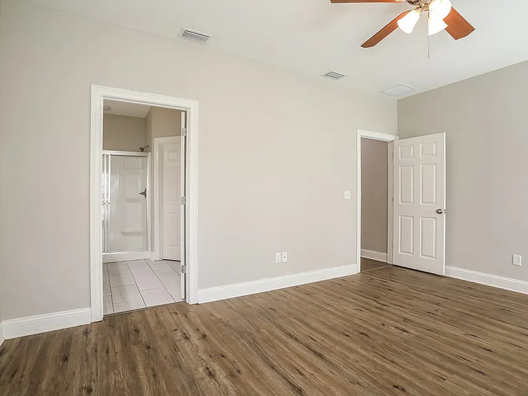 1507 Julia St — Photo 11