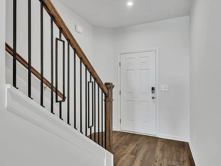 5006 Dayflower Dr — Photo 11