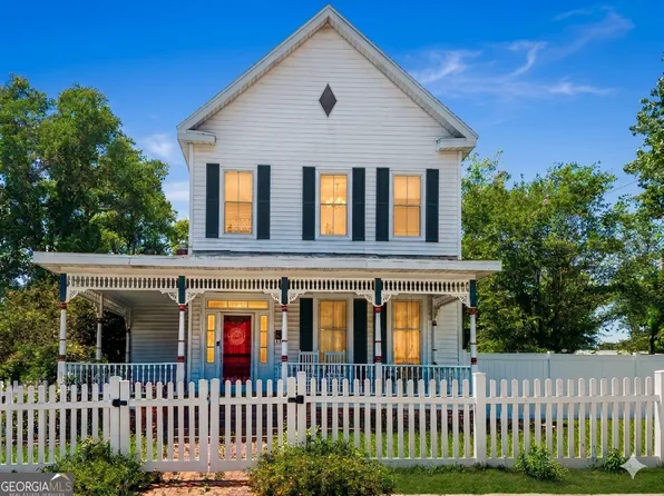 305 N Masonic St, Millen, GA 30442