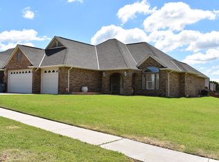 3101 NE Plymouth Rock Ave, Lawton, OK 73507