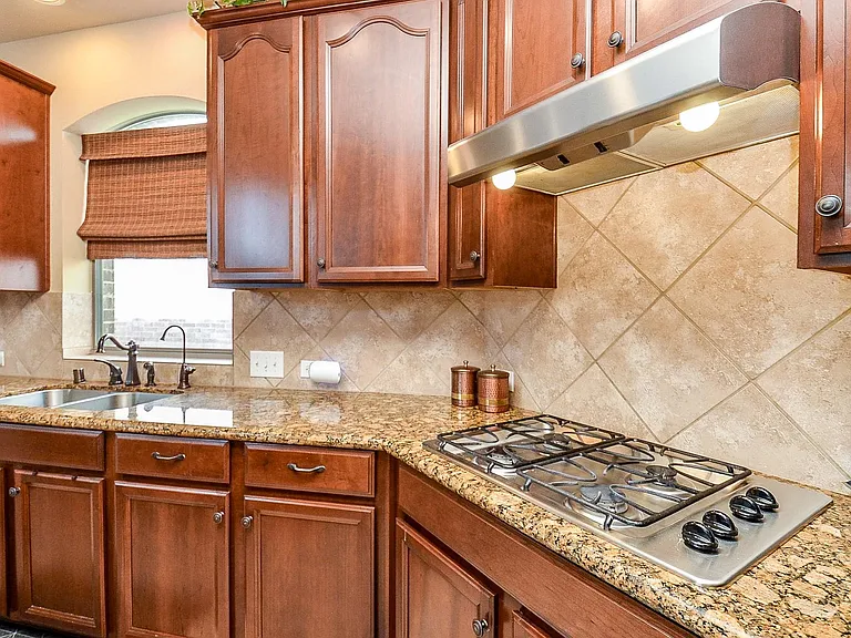 26711 Eagle Park Ln — Photo 15