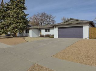 110 Grand Canyon Dr, White Rock, NM 87547