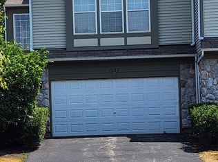 1137 Bromley Ct, Aurora, IL 60502