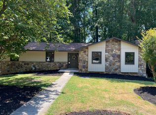 1112 Burning Tree Ln, Knoxville, TN 37923