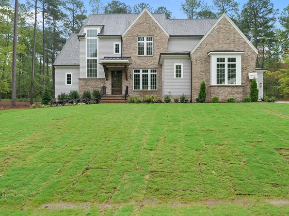 1409 Starry Night Ct, Raleigh, NC 27613