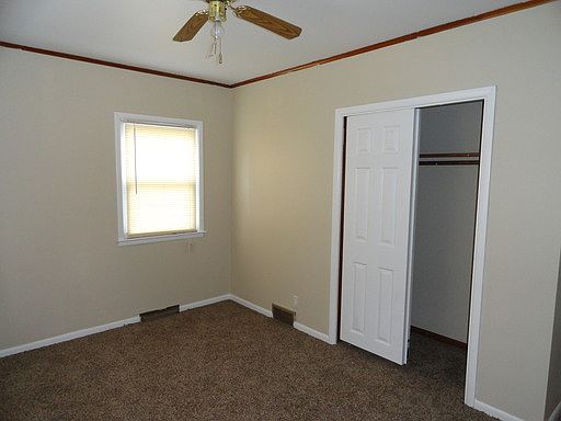 4th image of 4029 Askew Ave