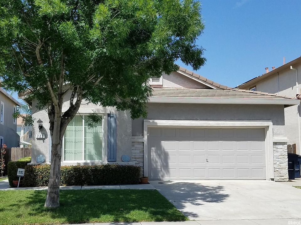 1st image of 721 Marie Angela Dr