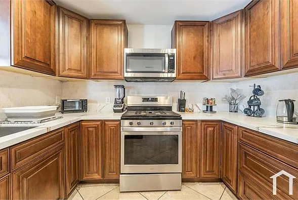 2419 Vegas Valley Dr — Photo 15