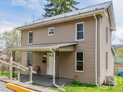 77 Johnson St, Montgomery, PA, 17752
