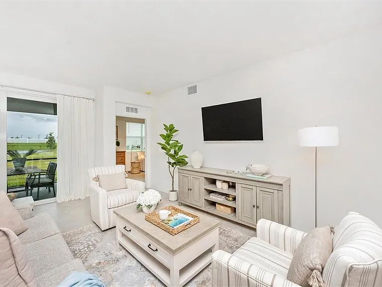 12620 Radiance Ct #101 — Photo 20