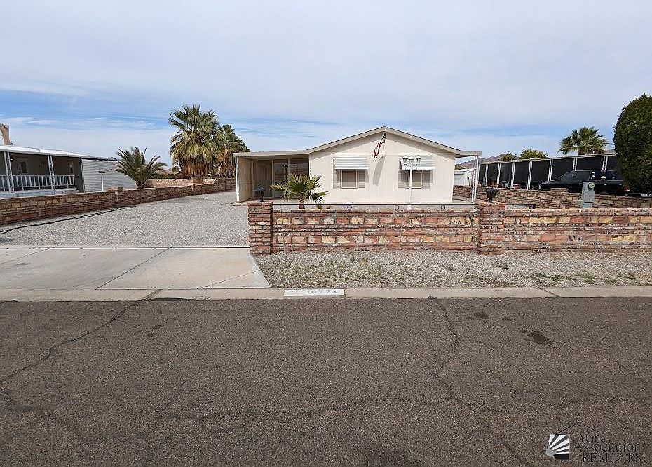 1st image of 13774 E 46th Dr