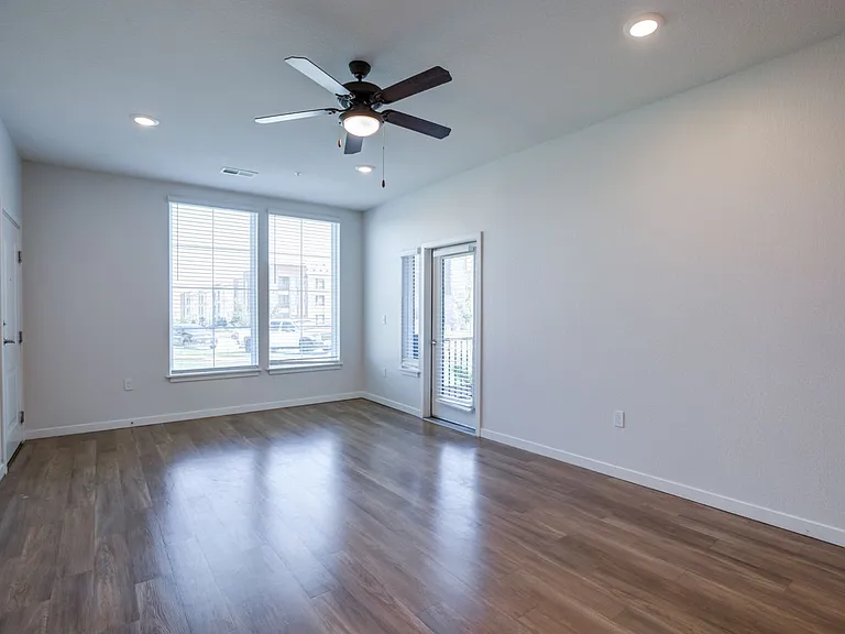 The Reserves at Green Valley Ranch Apartments — Photo 20