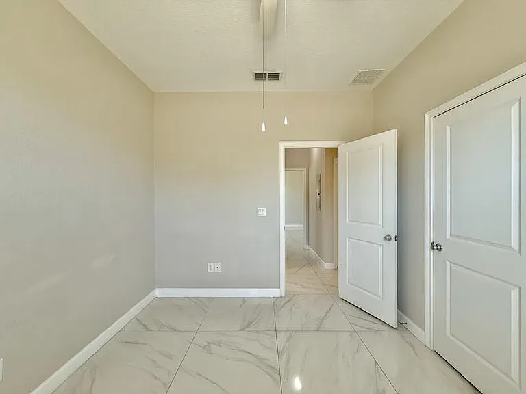 2 W Orange St #101 — Photo 16