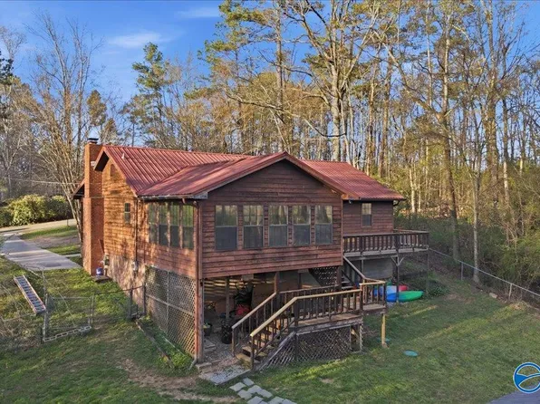1450 Marks Dr NW, Hartselle, AL 35640