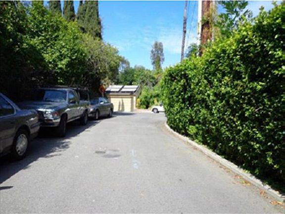 5th image of 2505 Canyon Oak Dr