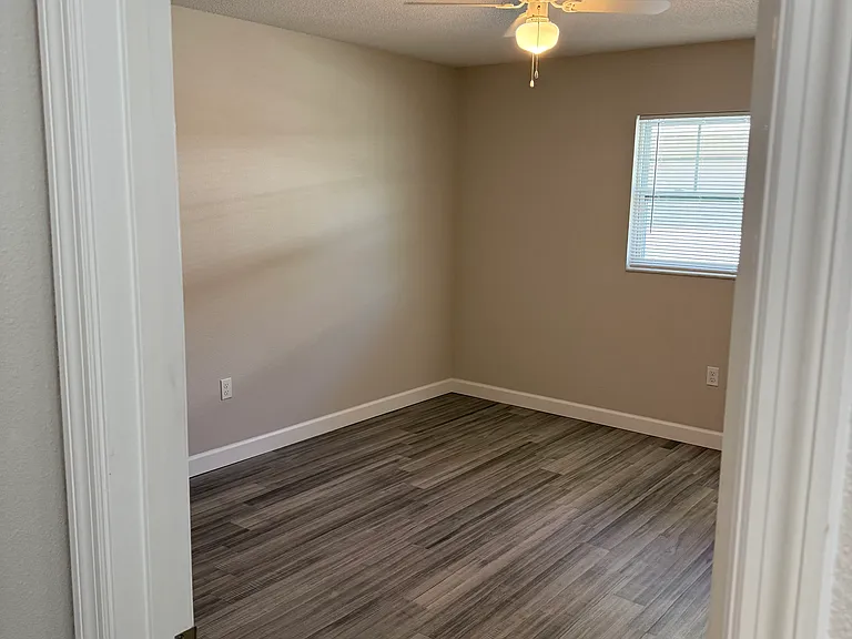 762 Johnson Ave #762 — Photo 15