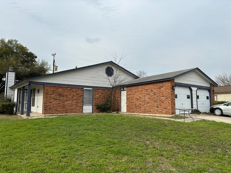 6303 Waddesdon Wood #6303