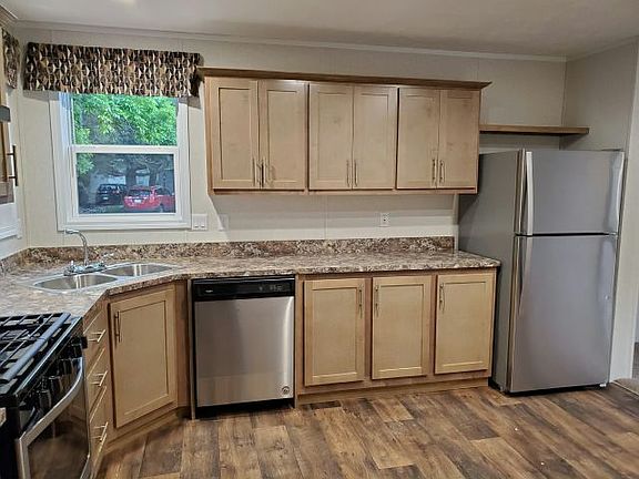 4th image of 14750 W Burnsville Pkwy Lot 251