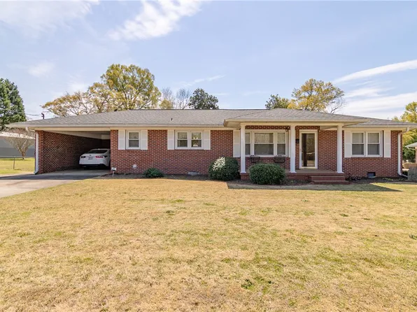 111 Central Ave, Honea Path, SC 29654
