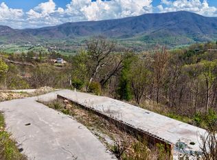 3129 Lorre Way, Sevierville, TN 37862