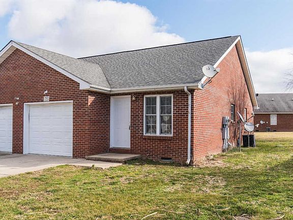 2nd image of 753 Cobbler Ln W