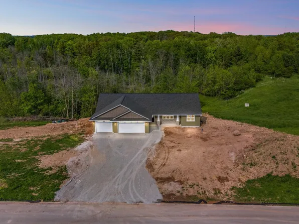 6322 Hidden Hills Trl, Denmark, WI 54208