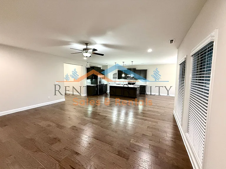 104 Colony Cove Dr — Photo 16
