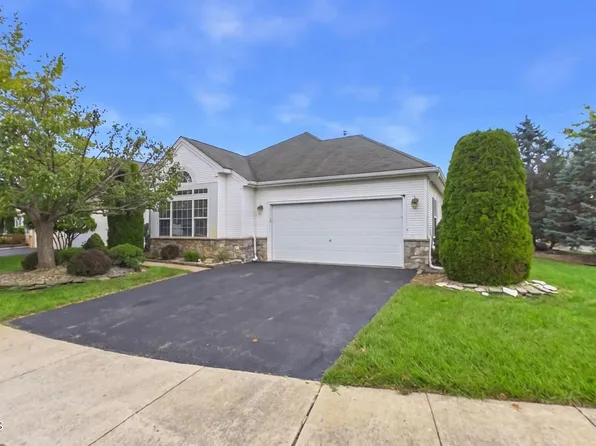 2 Daniell Court, Manchester, NJ 08759
