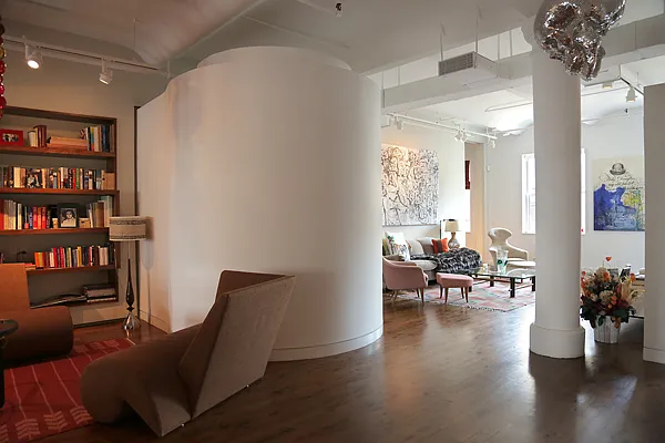 Sold by Marilyn Ontell, LREB | media 23