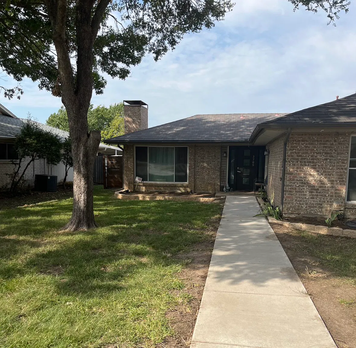 3 bed, 1603 sqft, $2,500 — Photo 1