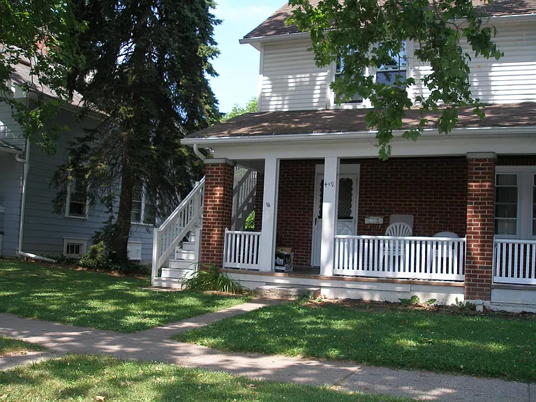 419 W Foster Ave — Photo 26