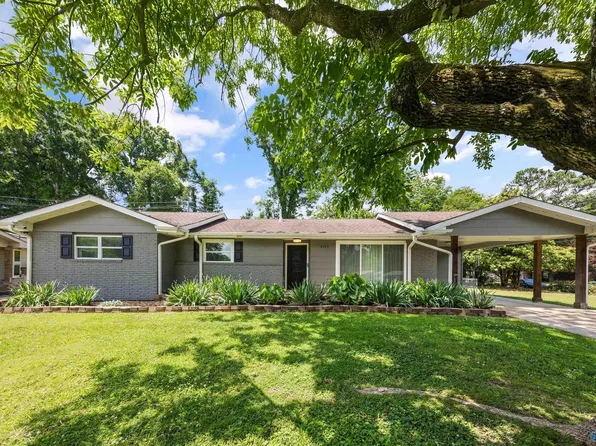 6525 Marsh Ave NW, Huntsville, AL 35806