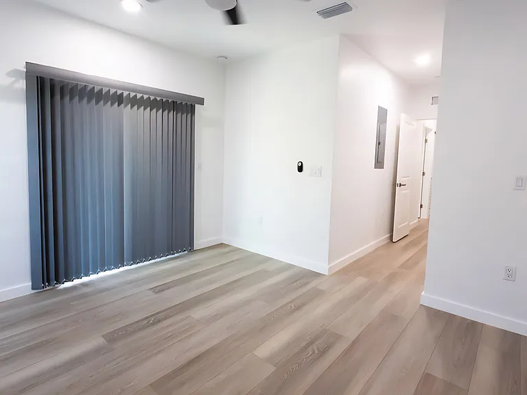 527 N Garden Ave #3 — Photo 12