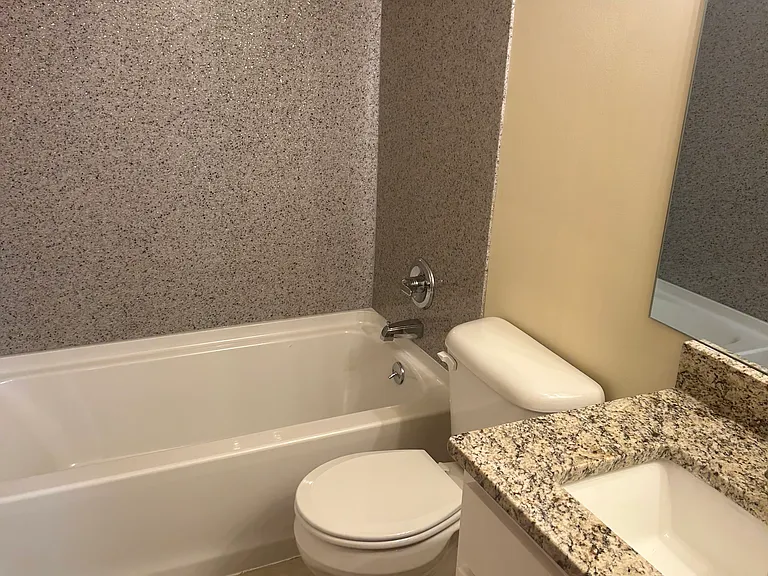 855 S Mitchell St #D — Photo 7