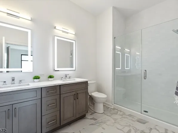 1 Carriage City Plz #PH06, Rahway City, NJ 07065