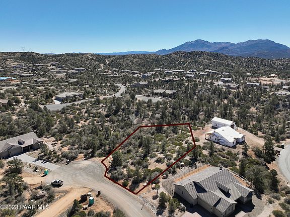 2nd image of 5855 Freda Cir