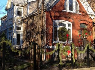 1854 N Leavitt St, Chicago, IL