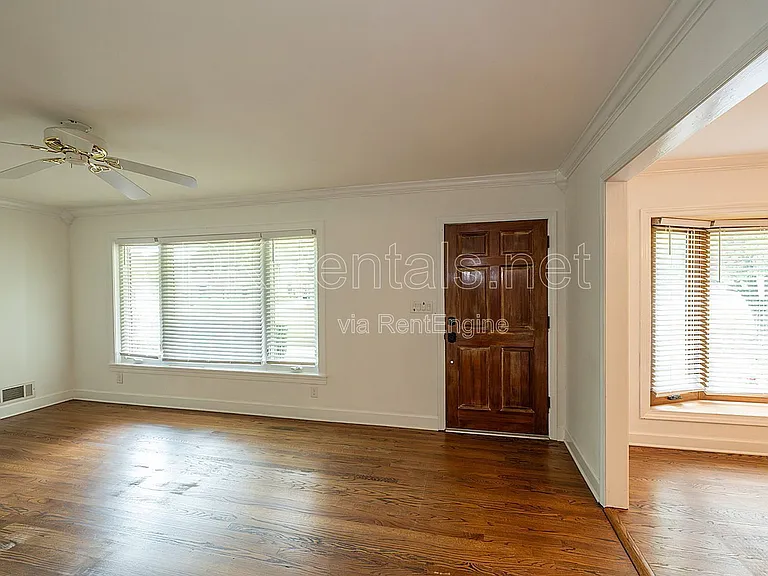 245 Brook Dr — Photo 10