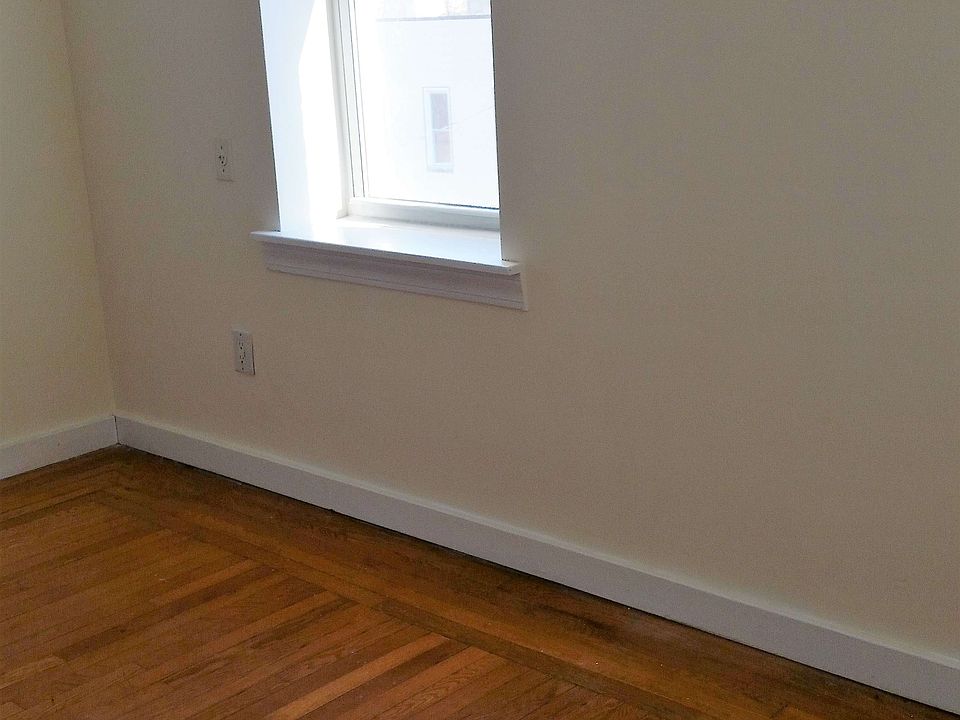 1st image of 2596 43rd St APT D1