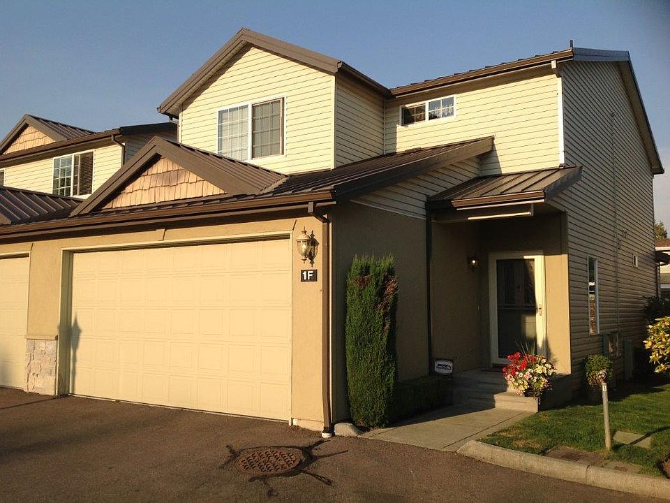 1st image of 418 17th St SE Unit 1F