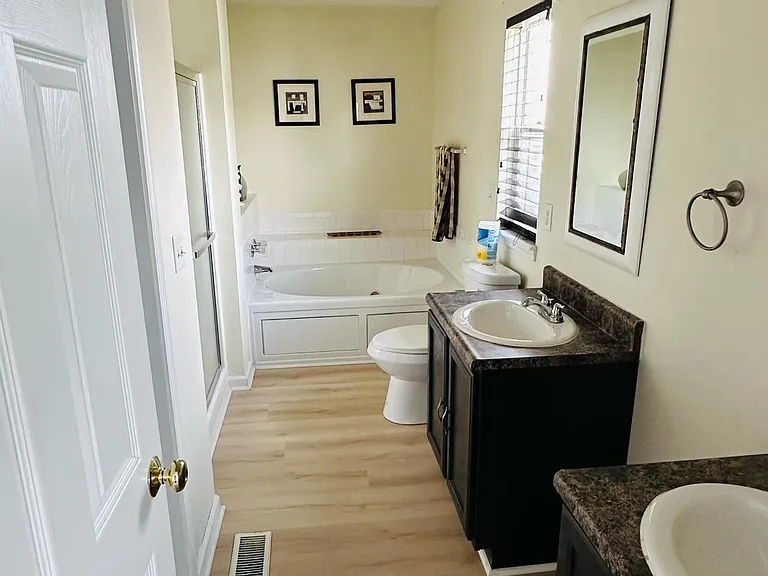 6932 Thousand Oaks Ln — Photo 9