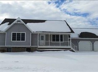 213161 Muskrat Cir, Stratford, WI 54484