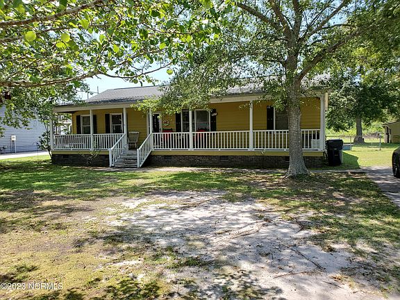 2nd image of 9447 Lyn Marie Drive NE
